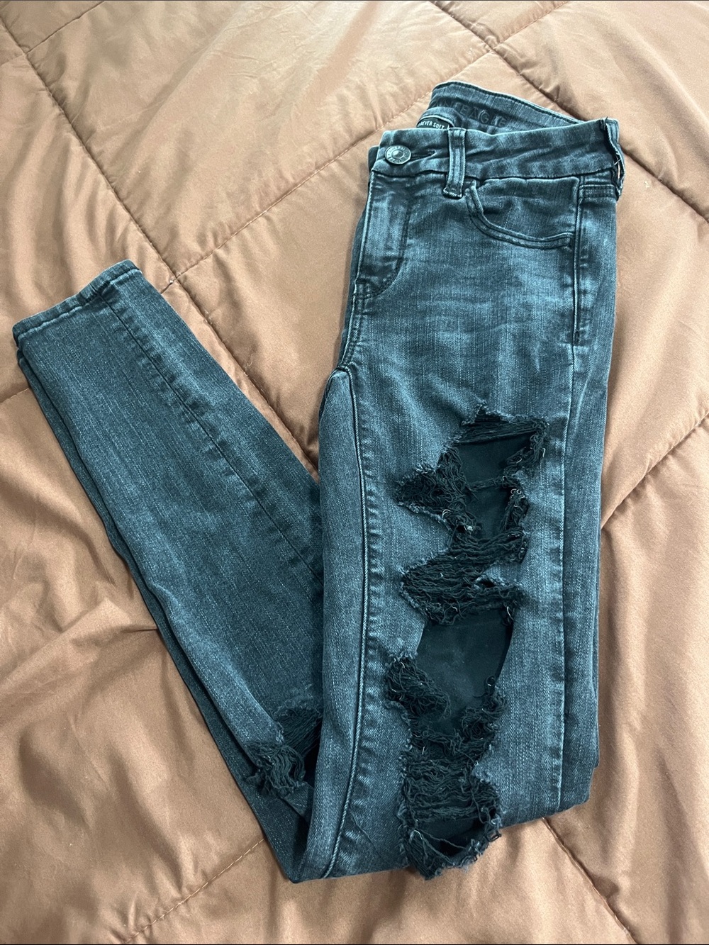 American Eagle Outfitters Black Washed Ripped Skinny Jeans